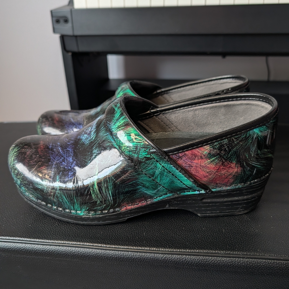 Dansko Professional Clogs | Size 40‎ | Galaxy Print Patent Leather | EUC - Picture 2 of 8